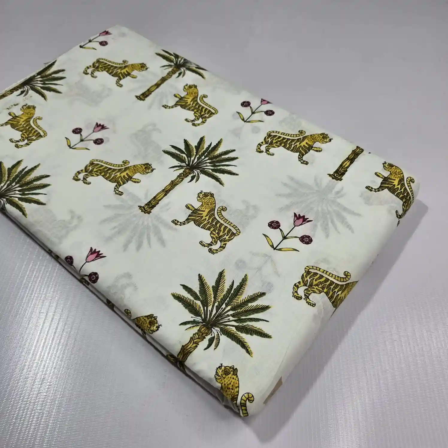 Animal Print Cotton 60×60 — Design 5 wholesale fabric Sanganer Jaipur
